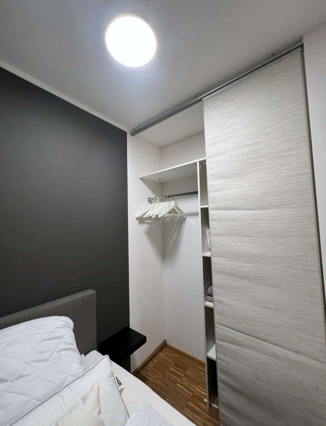 Medienhafen Apartment Direkt Am Zentrum Düsseldorf Extérieur photo